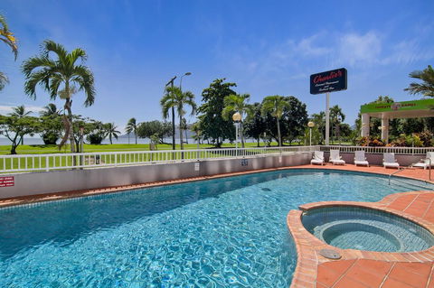 Acacia Court Hotel - Phillip Island Accommodation 1
