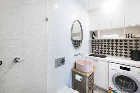 Accommodate Canberra - Warehouse - Phillip Island Accommodation 1