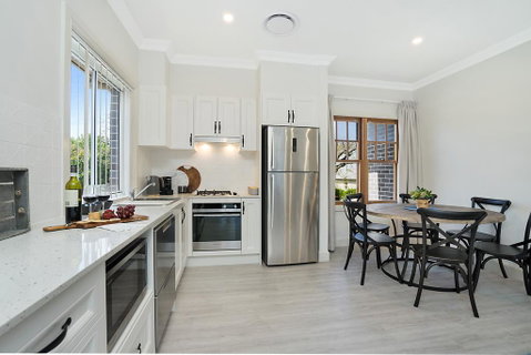 Accommodation Hunter - Adams Street Maitland - Phillip Island Accommodation 2