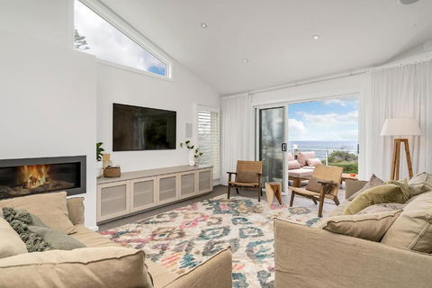 Drift - Ocean & Panoramic Views At Coledale - Phillip Island Accommodation 0