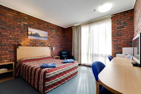 Enfield Motel - Phillip Island Accommodation 4