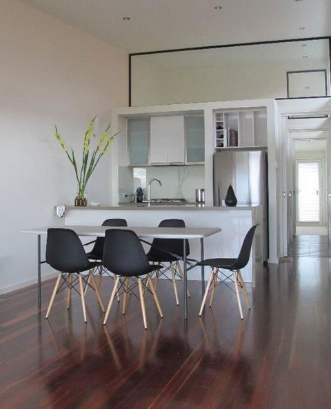 Escape@villamanta Long+short Stays Geelong CBD - Phillip Island Accommodation 3