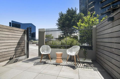 Fabulous 1-Bed With Pool And Private Courtyard - Phillip Island Accommodation 3