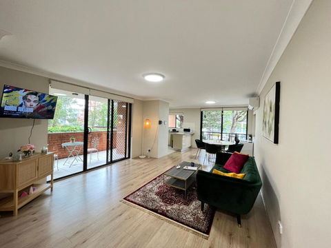 Fabulous 2 Bedroom Apartment, Secured Free Parking - Phillip Island Accommodation 0