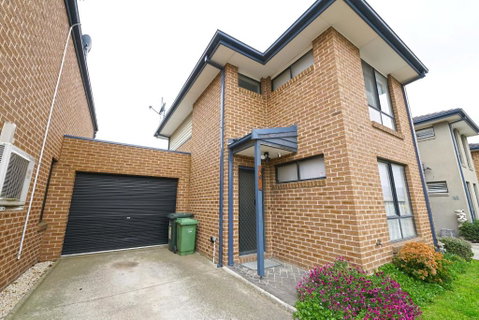 Fawkner Modern 3BR House Netflix WiFi Parking - Phillip Island Accommodation 0
