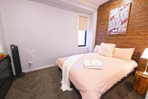 Fawkner Modern 3BR House Netflix WiFi Parking - Phillip Island Accommodation 4