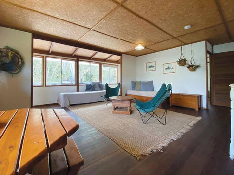 FLINDERS BEACHHOUSE - Phillip Island Accommodation 4