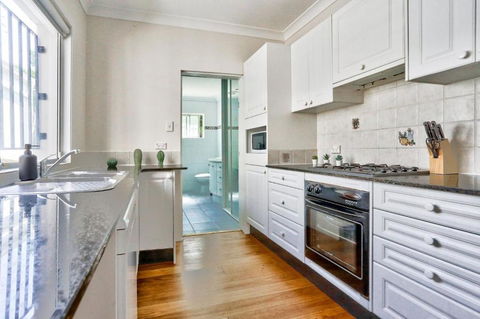 Gorgeous 2 Bedroom House Ultimo 2 E-Bikes Included - Phillip Island Accommodation 4