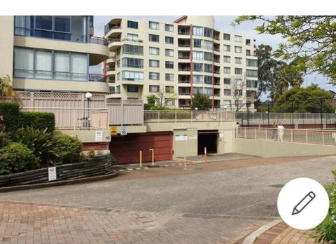 Furnished 3b/r Unit For Rent With Tennis Courts, Jaccuzi And Pool - Phillip Island Accommodation 1