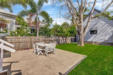 Gabba Central House 3BR2Bath Pets - Phillip Island Accommodation 0