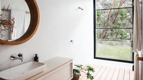 Gabion Hill House Glenlyon - Phillip Island Accommodation 3