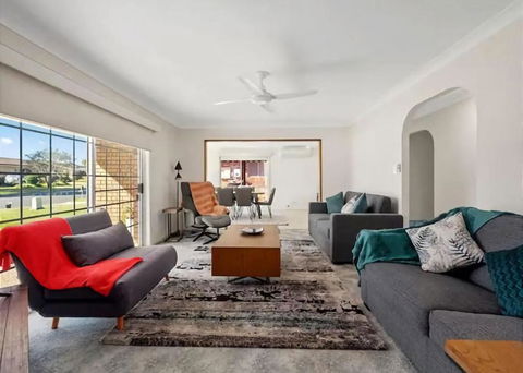 Geoff And Mary S - Phillip Island Accommodation 3