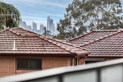 GLAD3 Gladesville Getaway Bright & Contemporary - Phillip Island Accommodation 1
