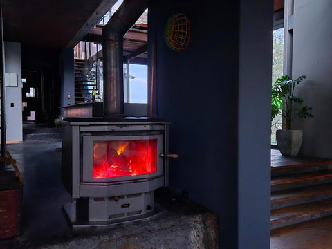 Grand Designs Eco Bush Retreat - Phillip Island Accommodation 2