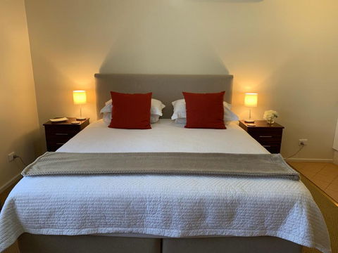 Guildford River Retreat - Phillip Island Accommodation 4