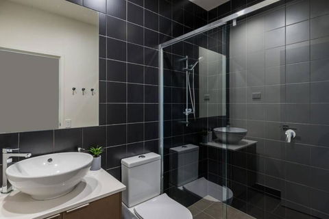 H6B - Round About Bulimba - Phillip Island Accommodation 4