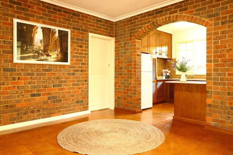 Hampton Spacious House & Pool - Phillip Island Accommodation 3