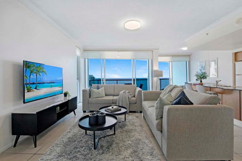 HIGH FLOOR GUARANTEE - 3 Bedroom Plus Study Apartments At Chevron Renaissance - Self Contained & Privately Managed - Wow Stay - Phillip Island Accommodation 2