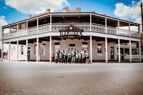 Holbrook Hotel - Phillip Island Accommodation 1