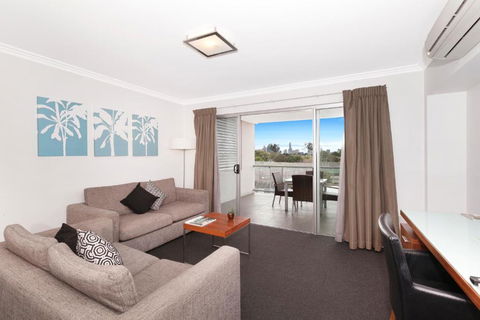 Hotel Chino - Phillip Island Accommodation 3