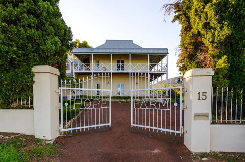 Hope Farm Guesthouse - Phillip Island Accommodation 3