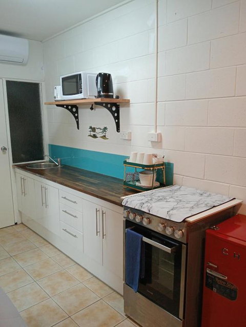 Innisfail Riverfront Motel - Phillip Island Accommodation 2