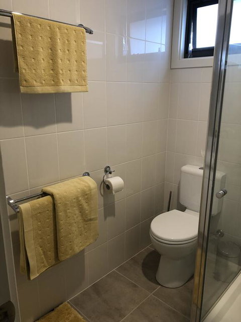 Agathas At Seacombe Gardens - Phillip Island Accommodation 2