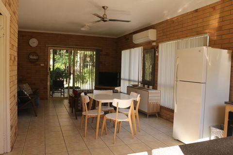 Agnes Palms Accommodation - Phillip Island Accommodation 2