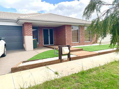 AHA Family Holiday House With Huge Backyard - Phillip Island Accommodation 2