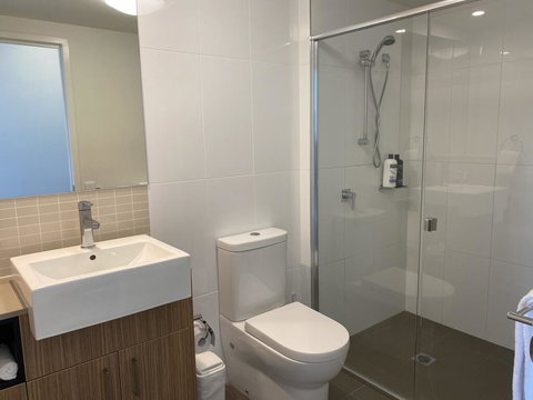 Airtrip Apartments On River Street, Mackay - Phillip Island Accommodation 2