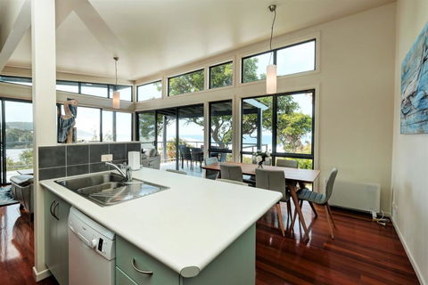 AIYANA - Phillip Island Accommodation 3