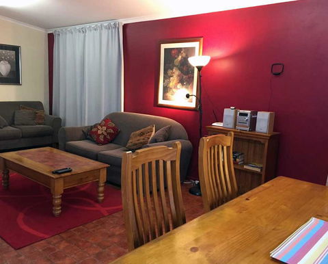 Alexander Cottage - Phillip Island Accommodation 0