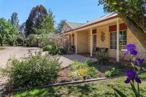 All Seasons Mansfield - Phillip Island Accommodation 0
