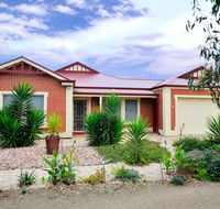All Seasons Port Elliot Holiday House - Phillip Island Accommodation