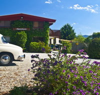 Alpenhorn Holiday Units - Phillip Island Accommodation