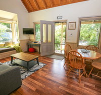 Alpine Arnica Cottage 2 - Phillip Island Accommodation