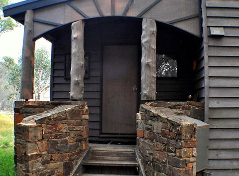 Alpine Interlude - Phillip Island Accommodation 0