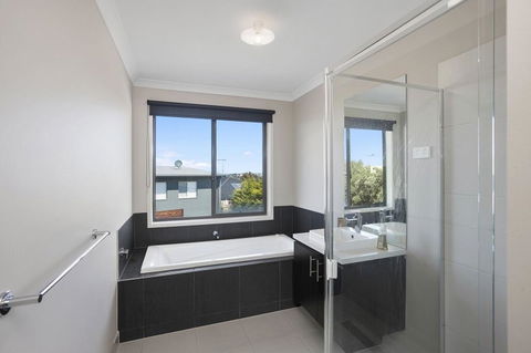 Alyxia Escape 15 - Phillip Island Accommodation 2