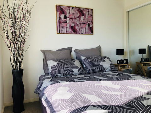 Amazing Apartment Ocean Views And Hot Tub On Balcony - Coolangatta - Phillip Island Accommodation 2