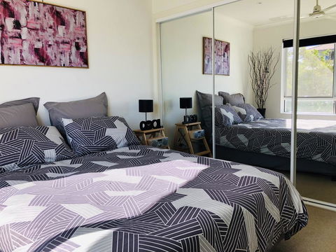 Amazing Apartment Ocean Views And Hot Tub On Balcony - Coolangatta - Phillip Island Accommodation 1