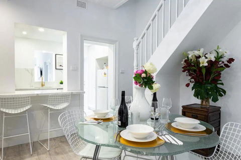 Amazing Waterview Terrace At The Rocks Sydney CBD - Phillip Island Accommodation 1