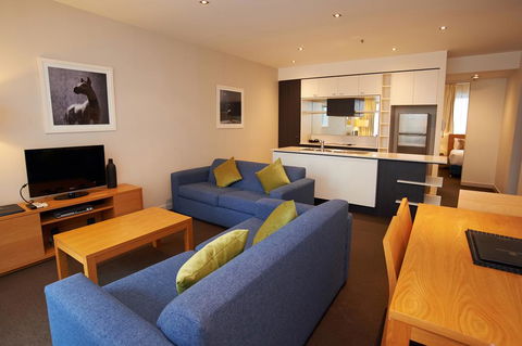 Amity Apartment Hotels - Phillip Island Accommodation 1