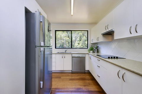 Ammaboolah At Hat Head - Phillip Island Accommodation 3