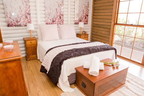 Among The Vines - Phillip Island Accommodation 3