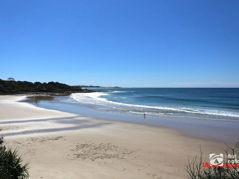 Angourie Blue 1 - Great Ocean Views - Surfing Beaches - Phillip Island Accommodation 3