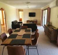 Annies Holiday Units - Phillip Island Accommodation