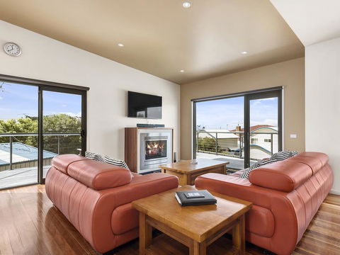 Apollo's - Phillip Island Accommodation 0