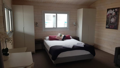 Appin Village - Phillip Island Accommodation 0