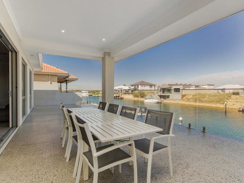 Aqua Vista - Phillip Island Accommodation 2