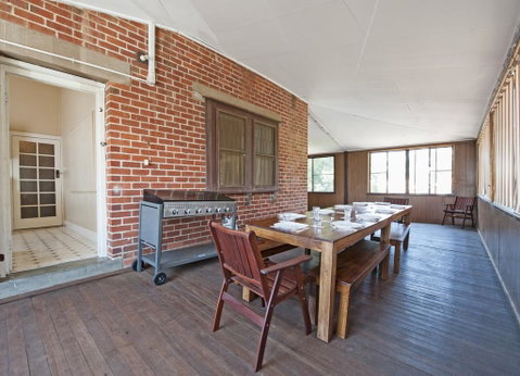 Arch On Mellool - Phillip Island Accommodation 2